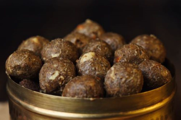 Battisa Laddu