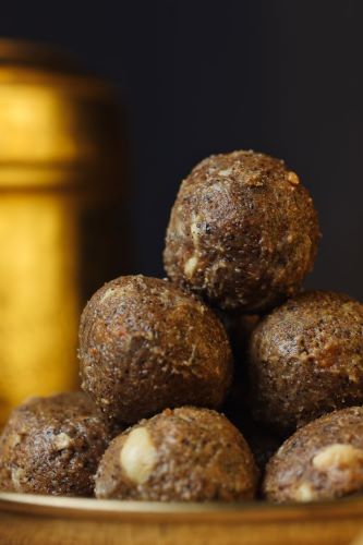 Battisa Laddu