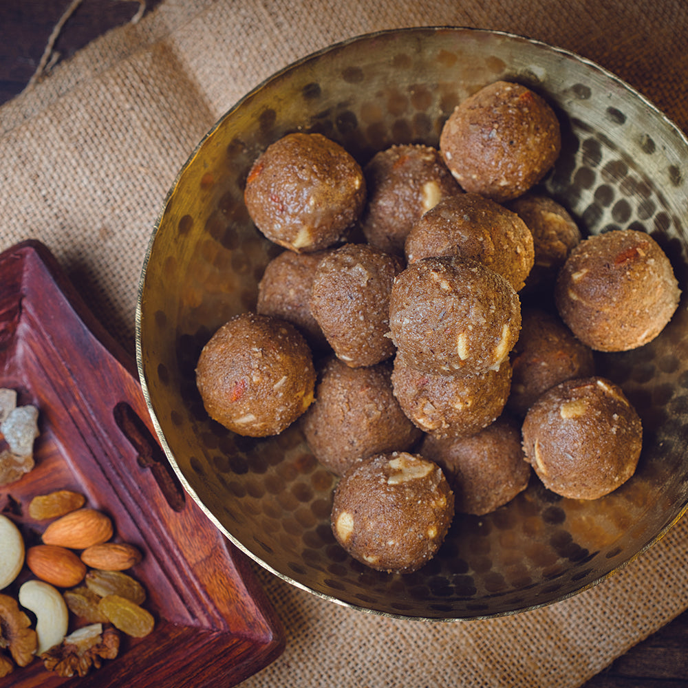 Gift Boxes – Ajwain LadduGond Giri laddu Dryfruit laddu (2)