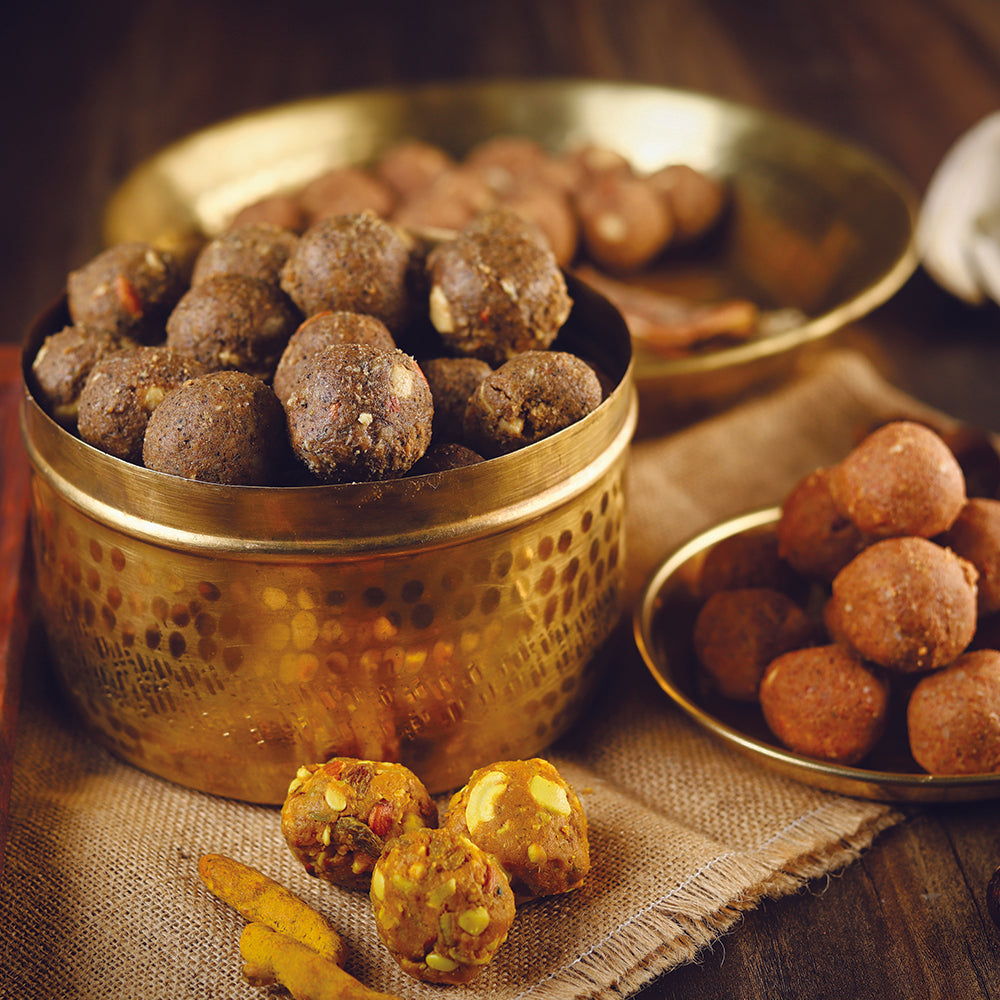 Gift Boxes – Ajwain LadduGond Giri laddu Dryfruit laddu (4)