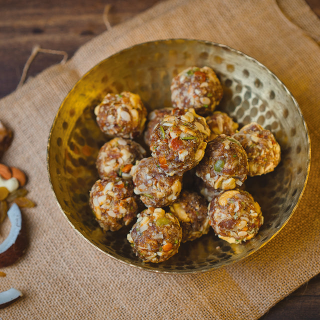 Ajwain Laddu/Gond Giri laddu/Dryfruit laddu