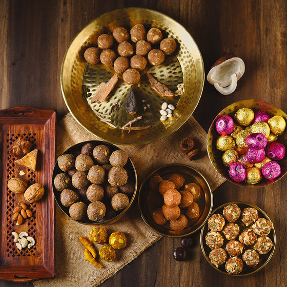 Battisa Laddu Online/Supari Laddu/Nari Kalyan Panjiri gift box
